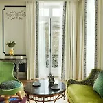Otel Aventure Paris