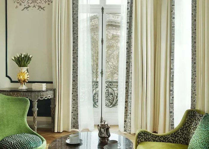 Hotel Aventure París