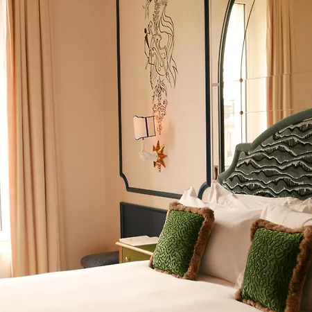 Aventure 5* باريس
